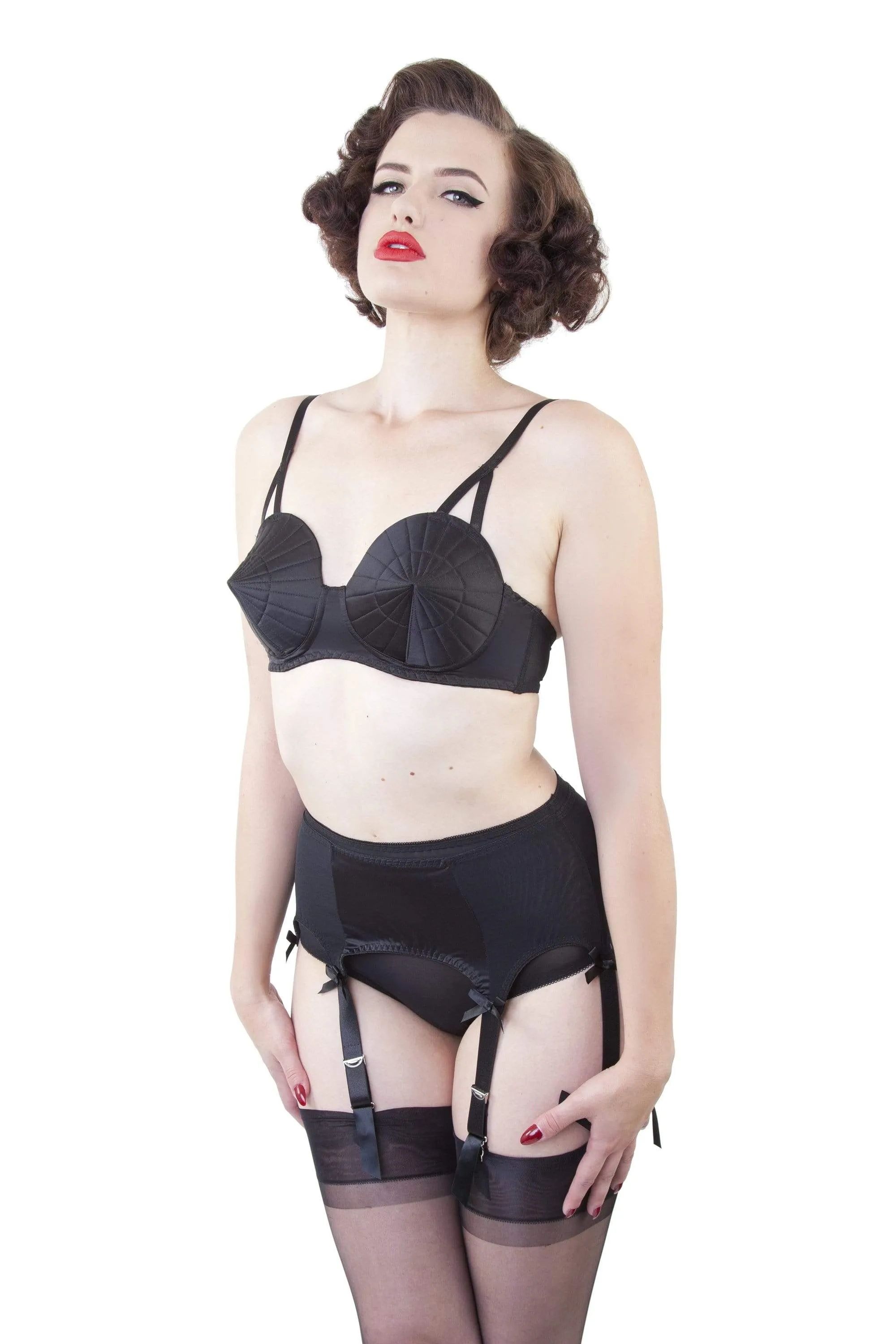 Bettie Page Classic Suspender Belt