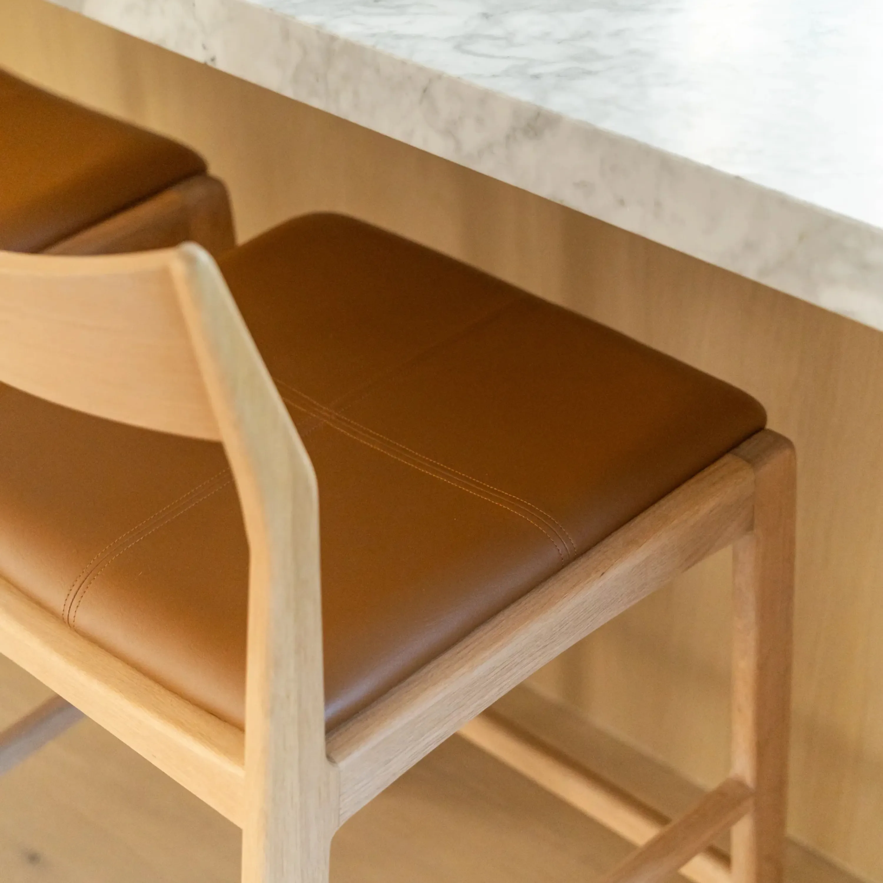 Eclipse Bar Stool 65cm - Oak / Tan Leather