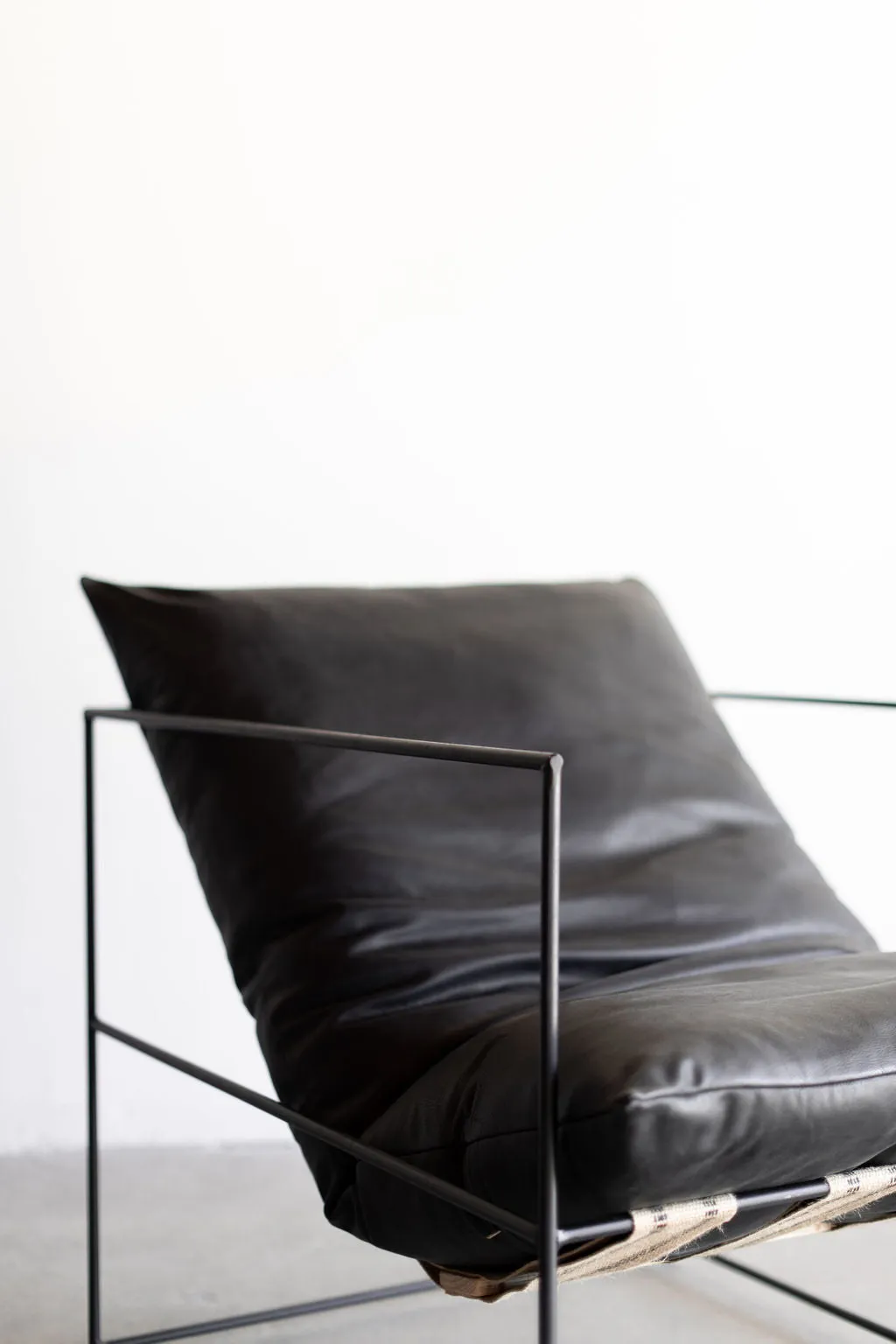 Leather Sierra Chair (BLK)