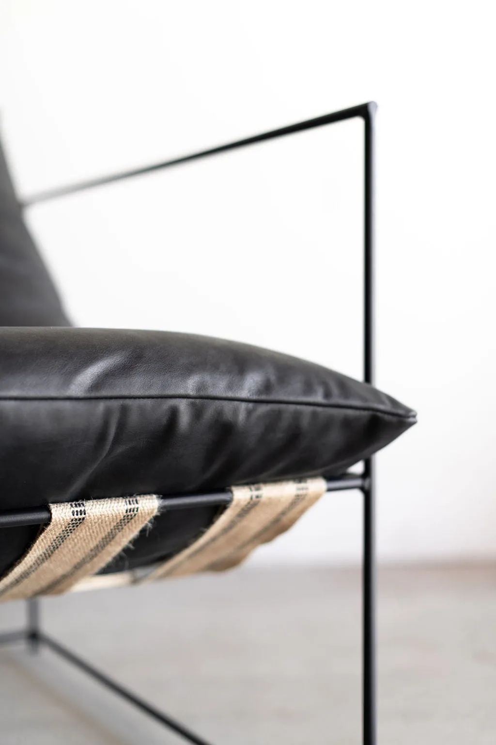 Leather Sierra Chair (BLK)