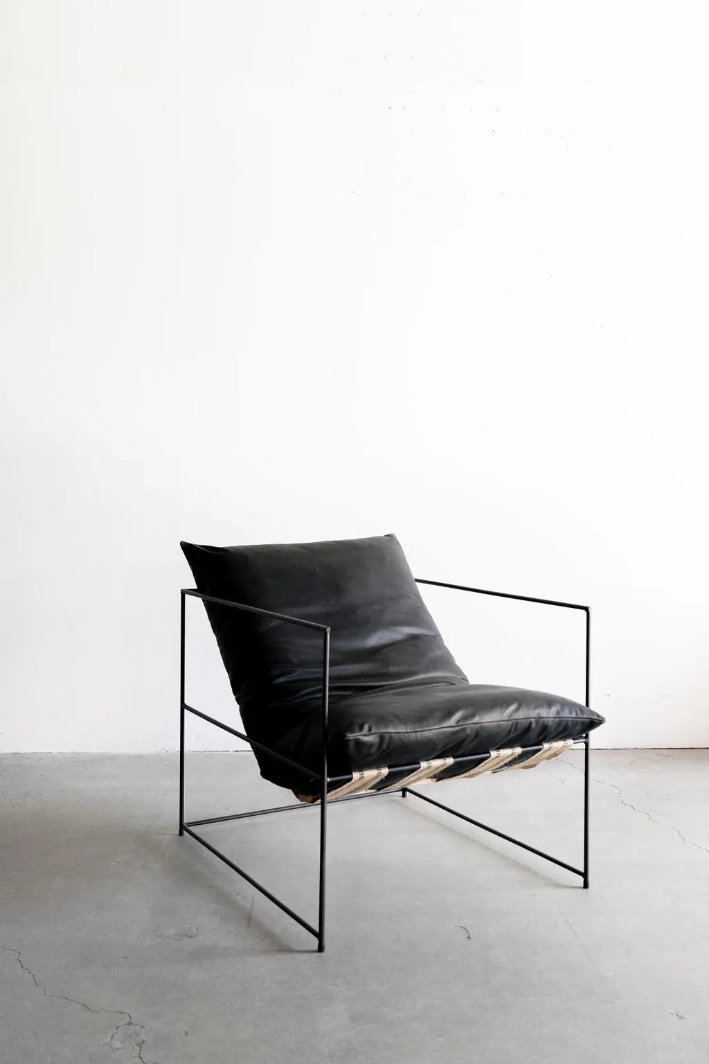 Leather Sierra Chair (BLK)