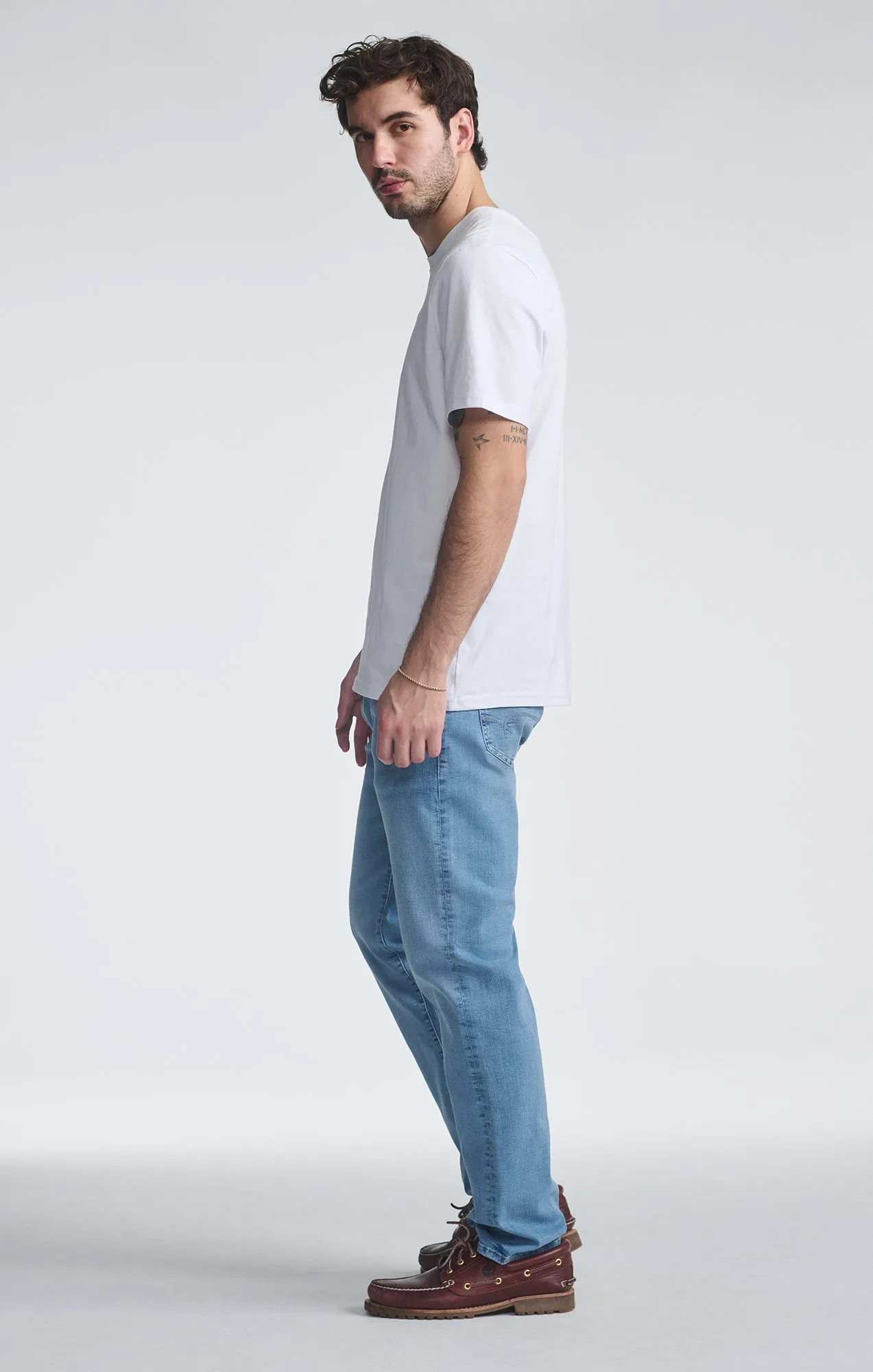 MARCUS SLIM STRAIGHT LEG IN SKY ORGANIC VINTAGE