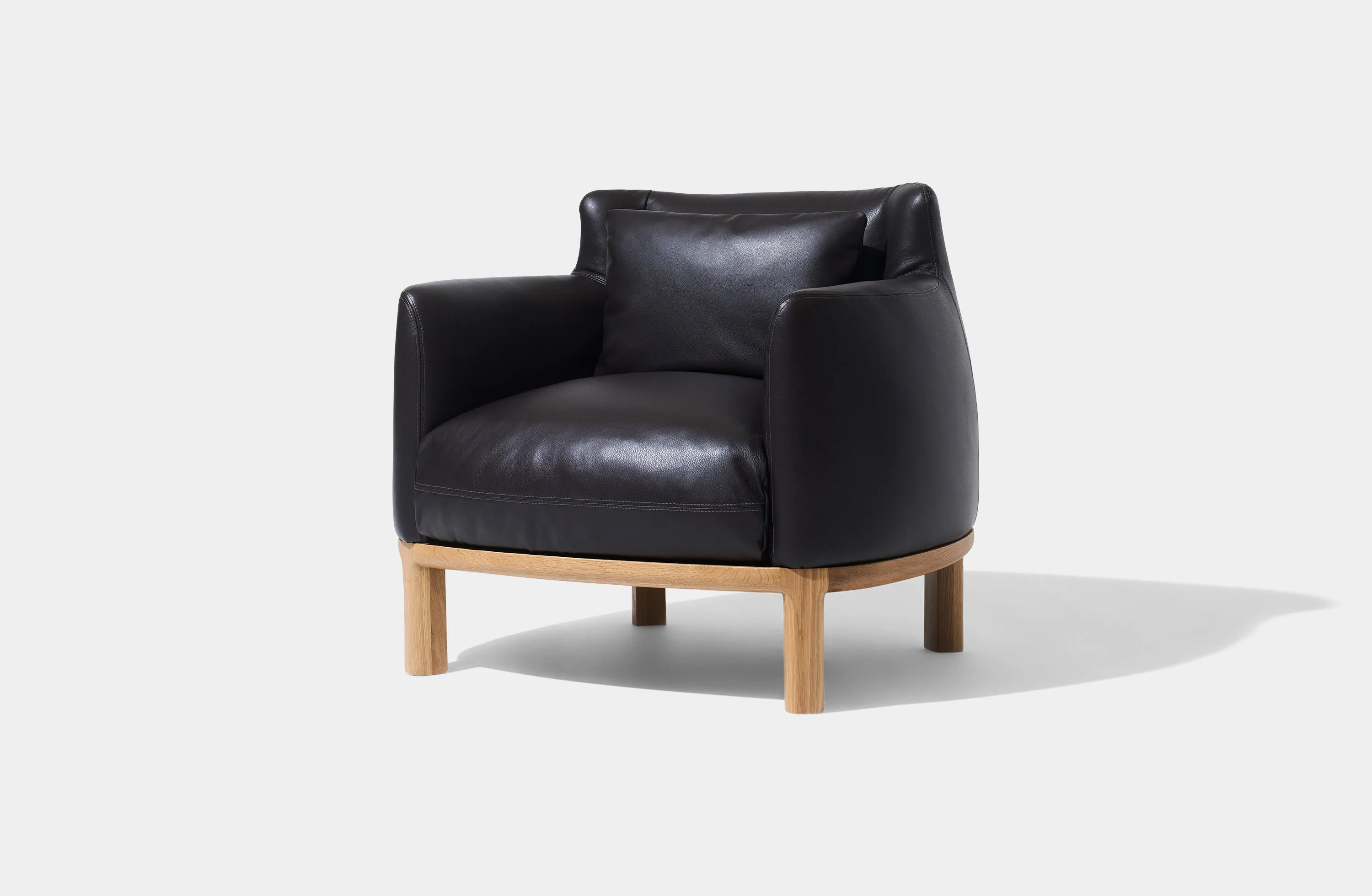 Stena Lounge Chair